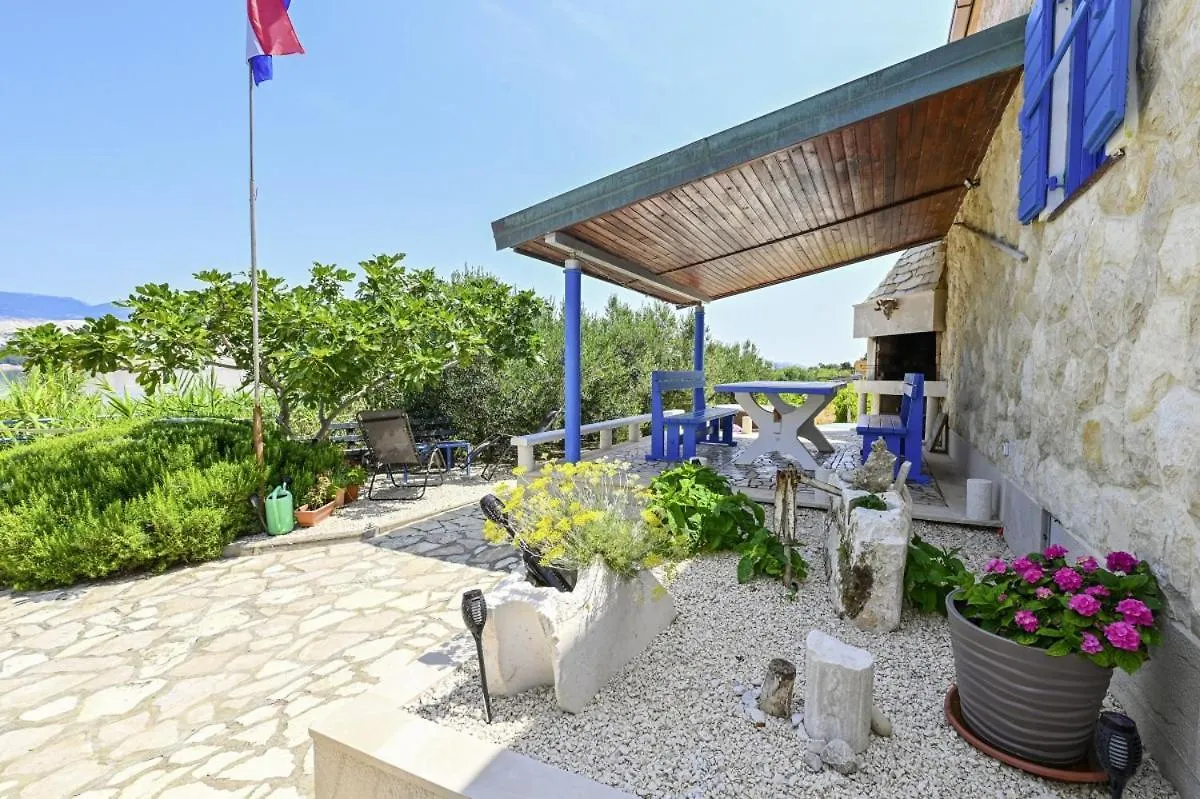 Casa vacanze Villa Marianna In Pag - Haus Fuer 5 Personen Pag Town Croazia